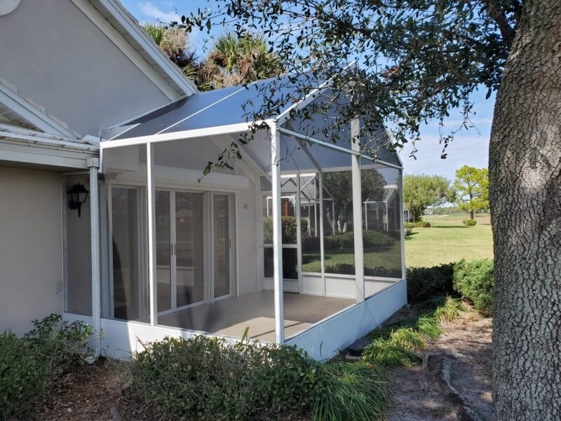 Screen patio